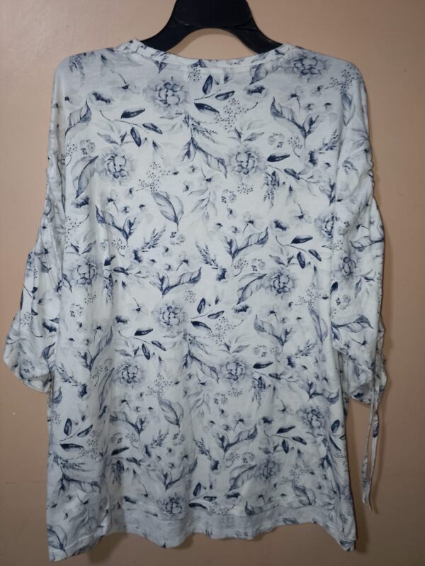 Blusa cuello redondo manga 3/4