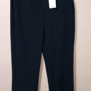 Pantalón Unicolor, Tiro Alto Con Cinturón En La Misma Tela Y Hebilla Ajustable