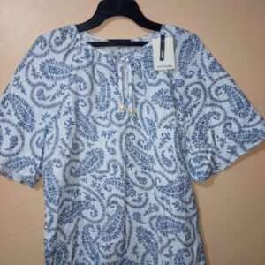 Blusa para mujer con escote redondo manga corta