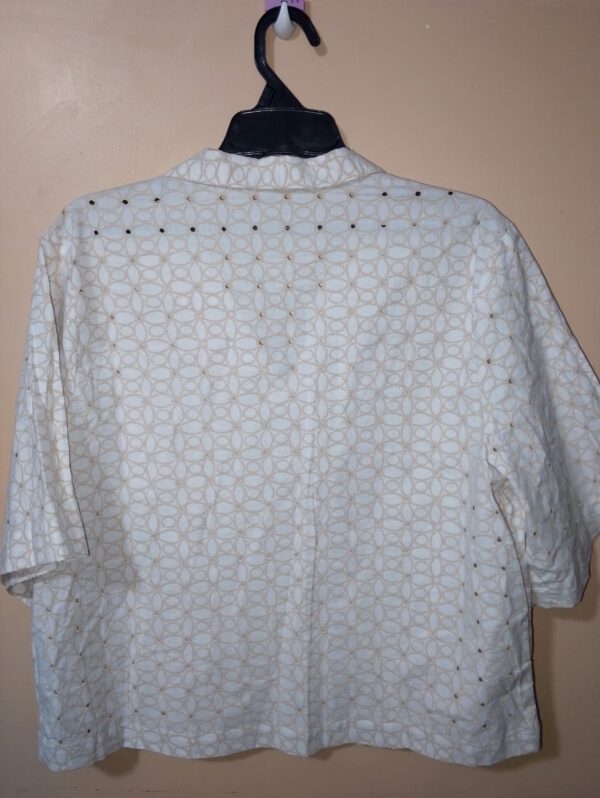 Camisa con estampado floral