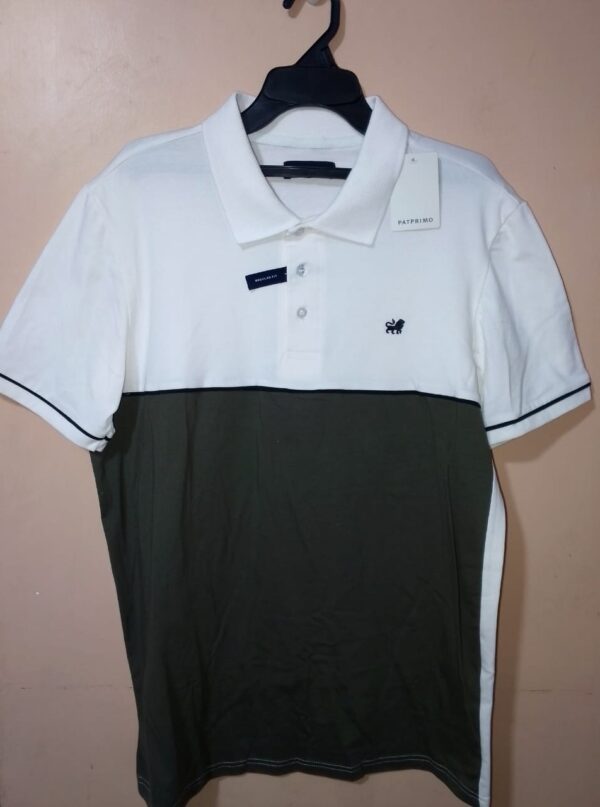 Polo para hombre, cuello tejido, manga corta, silueta regular, sin bolsillo, estructura con bloque de color