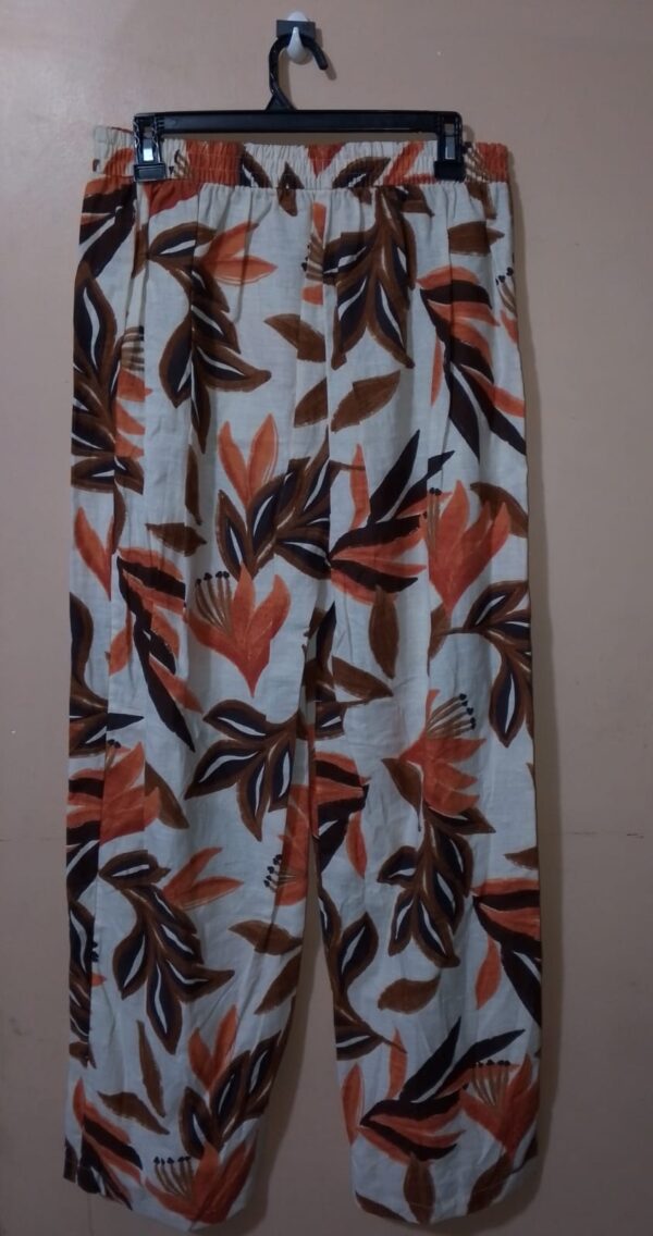 Pantalón Estampado Con Resorte En Pretina Trasera
