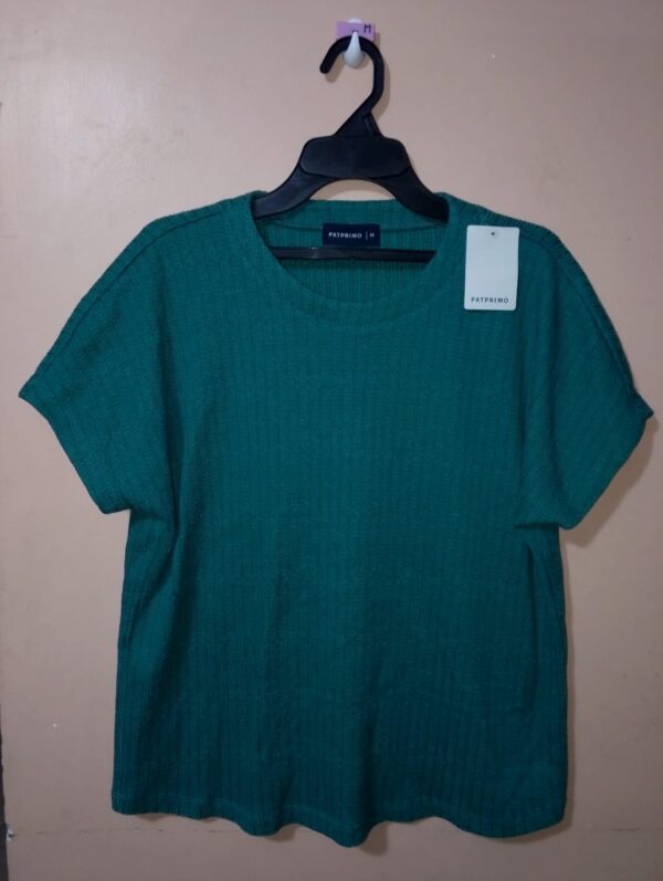 Camiseta para mujer, cuello redondo, manga corta, silueta amplia, textura bordada
