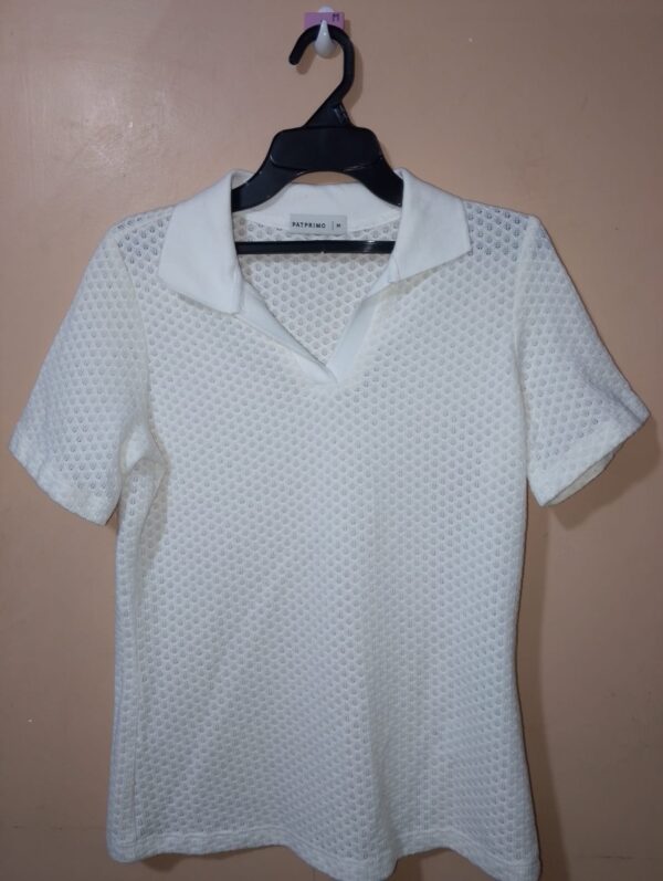Camiseta para mujer, cuello redondo, manga corta, silueta amplia, textura bordada