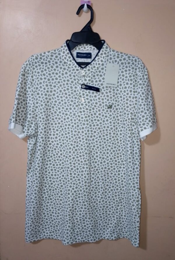 Polo para hombre, cuello mao, manga corta con puño, silueta slim, sin bolsillo, estampado botánico