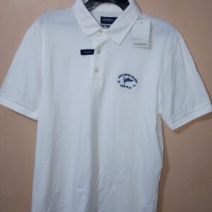 Polo para hombre, cuello máquina, manga corta, silueta slim, diseño unicolor, sin bolsillo, con bordado en pecho
